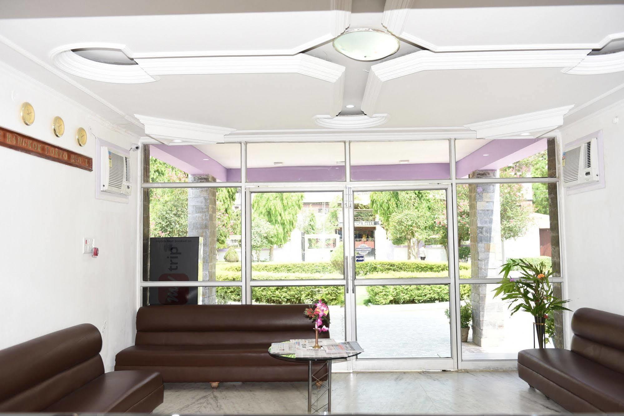 Hotel Lumbini International Bodh Gaya Exterior foto